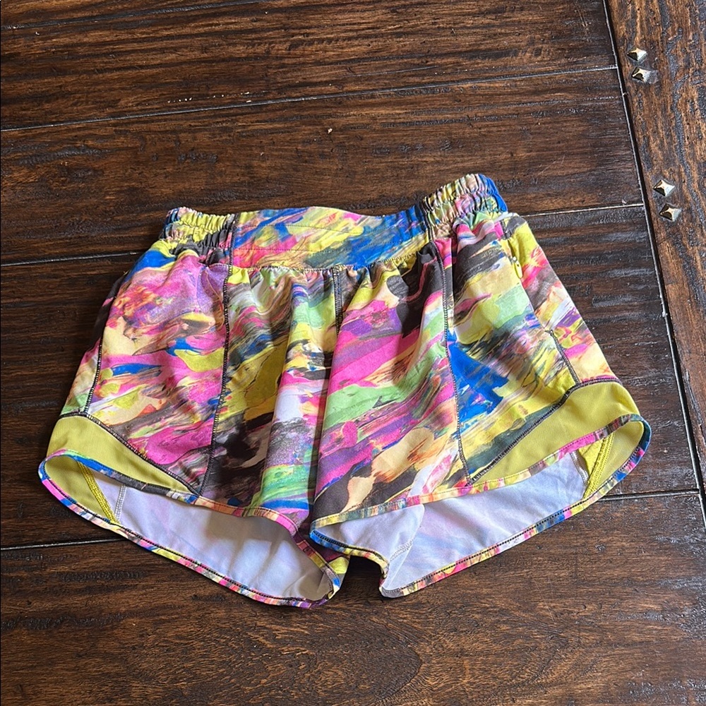 Colorful Women's Lululemon Shorts 4 inch